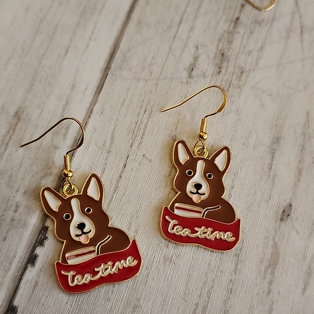 TEATIME  Corgi Dog Earrings 925S Post EO